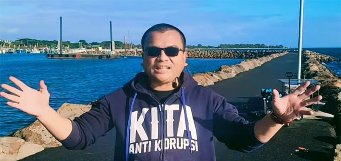 Denny Indrayana Jadi Kuasa Hukum Roy Suryo, Ini 2 Alasannya