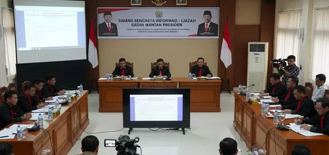 Sidang Ijazah Jokowi UGM Dicecar KIP Soal Balasan Tanpa Kop Surat