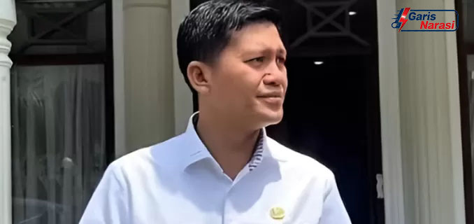 Bupati Aceh Selatan Dicopot 3 Bulan Umrah Saat Bencana, Langgar Izin Mendagri