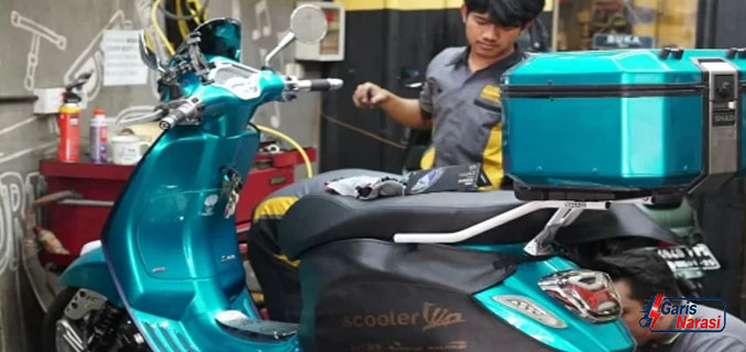Tips Mudik Aman Pakai Vespa: Persiapan dan Keamanan yang Wajib Diperhatikan
